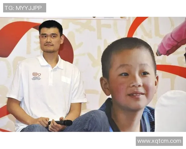 姚明与邓亚萍的现状与发展：从体育巨星到社会影响力的转变与探索