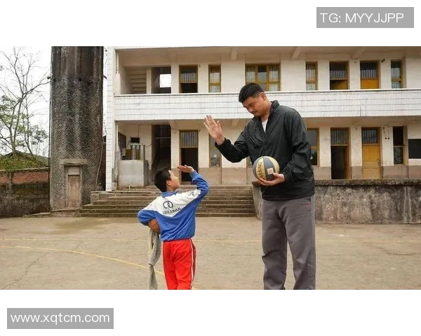 球星们齐聚一堂共襄盛举与姚明畅谈篮球梦想与未来发展