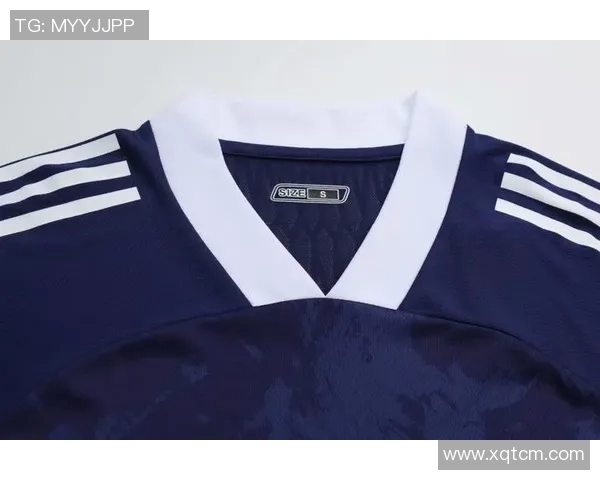 足球明星时尚短袖搭配解析展现个性与风格的完美结合