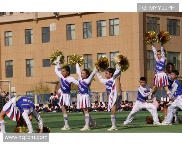 足球明星魅力无限竖版图片展示让你领略球场上的风采与激情 足球明星魅力无限竖版图片展示让你领略球场上的风采与激情