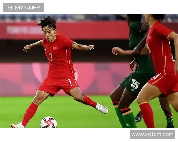 王霜足球明星手机壁纸精选展现她的风采与魅力,助你随时感受足球激情 王霜足球明星手机壁纸精选展现她的风采与魅力,助你随时感受足球激情